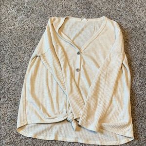 Loose fitted light weight sweater